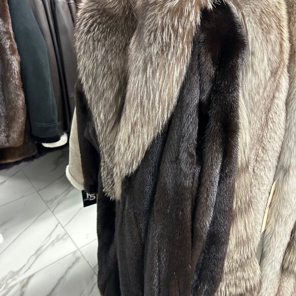 Black Mink & Indigo FOX size large, originally 7900 reduced clearance price 1895 - Picture 2 of 4